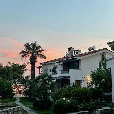 Daire Serein - Beachfront Maisonette Nikiti (Sithonia)