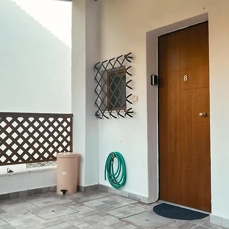 Serein - Beachfront Maisonette